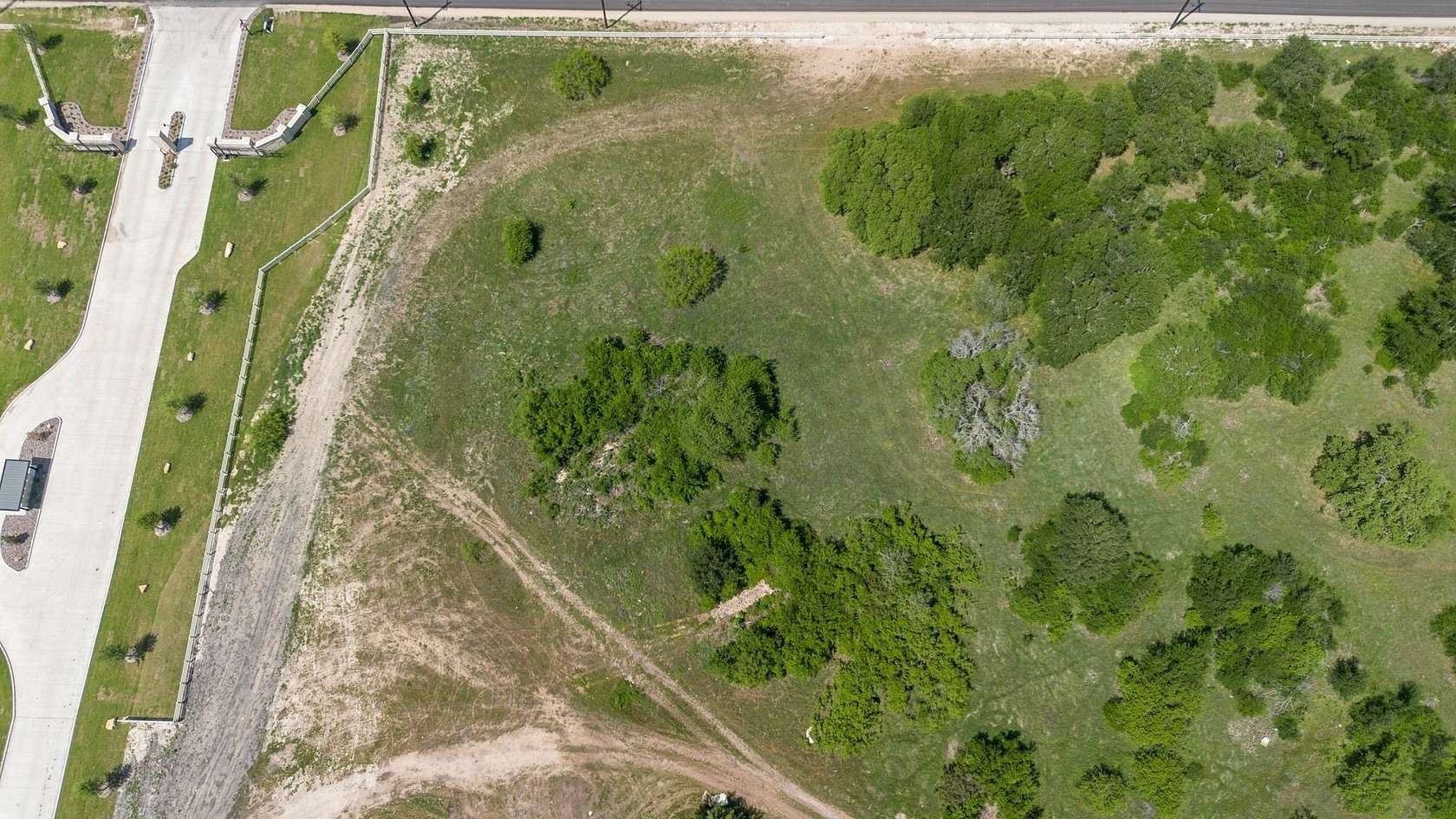 2.3 Acres of Land for Sale in Aledo, Texas