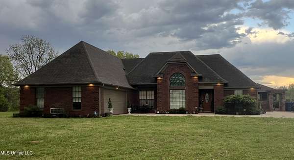 50 Acres of Recreational Land with Home for Sale in Hernando, Mississippi