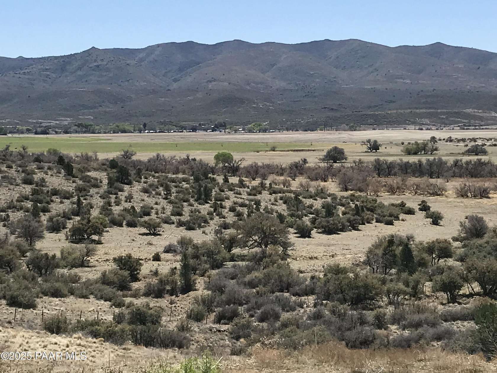 1 Acre of Residential Land for Sale in Peeples Valley, Arizona