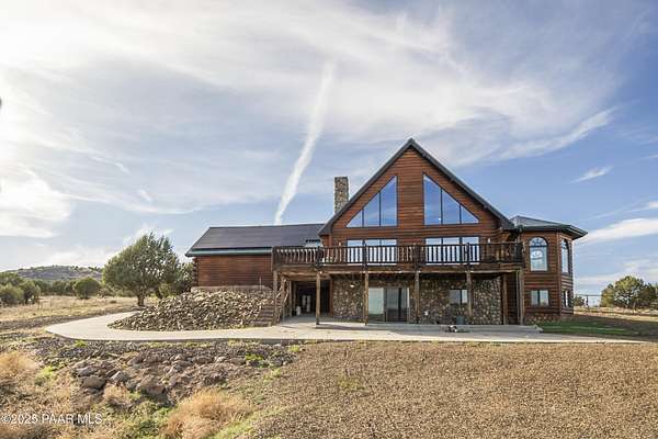 2.5 Acres of Residential Land with Home for Sale in Chino Valley, Arizona