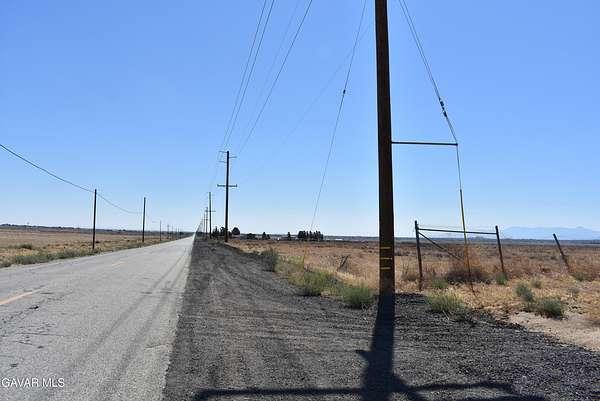 39.3 Acres of Agricultural Land for Sale in Lancaster, California