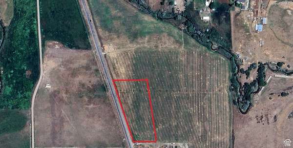 5 Acres of Residential Land for Sale in Moroni, Utah