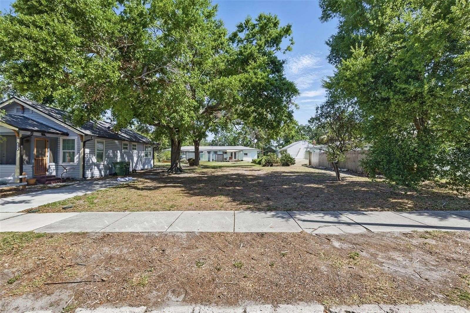 0.11 Acres of Residential Land for Sale in Sarasota, Florida