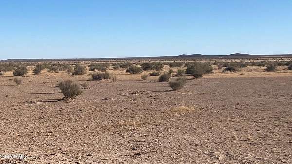 20 Acres of Recreational Land for Sale in Salt Flat, Texas