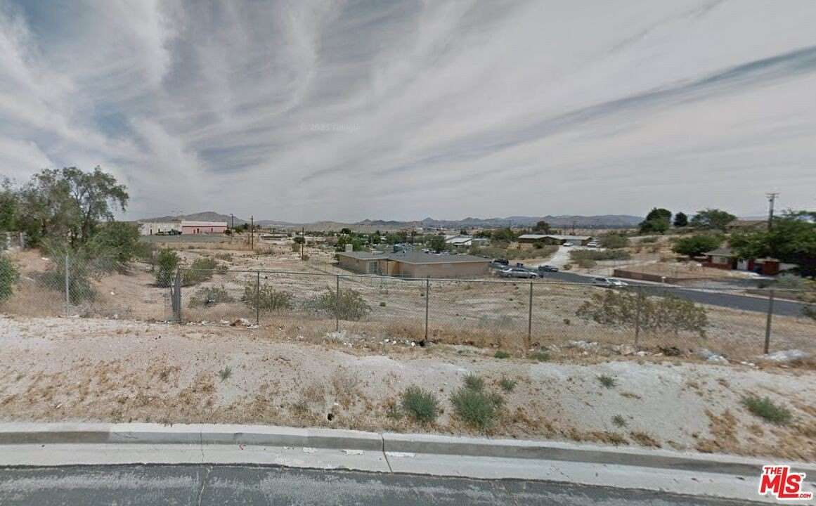 1 Acre of Commercial Land for Sale in Victorville, California