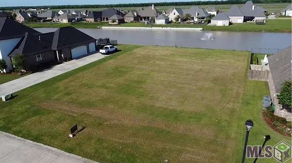 0.37 Acres of Residential Land for Sale in Paulina, Louisiana