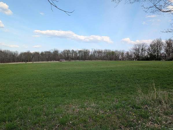 9 Acres of Residential Land for Sale in Elkhart, Indiana