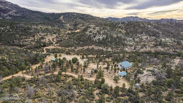 29 Acres of Land with Home for Sale in Kirkland, Arizona