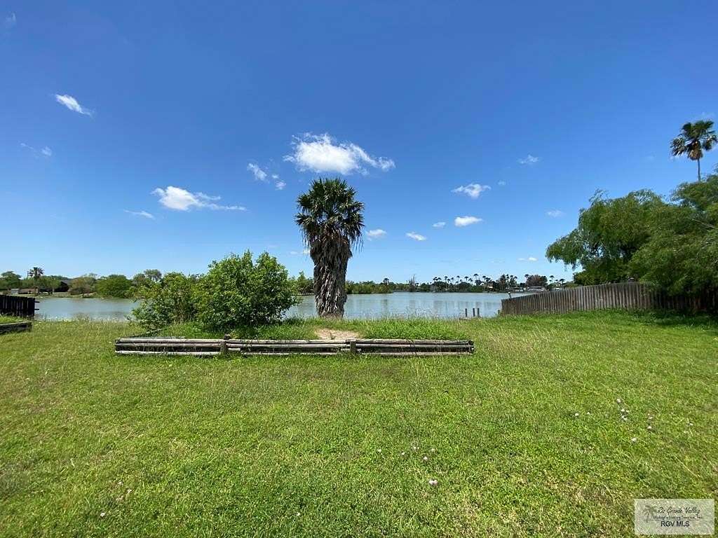 1.36 Acres of Residential Land for Sale in Brownsville, Texas