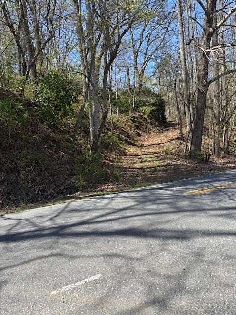 5 Acres of Land for Sale in Sylva, North Carolina