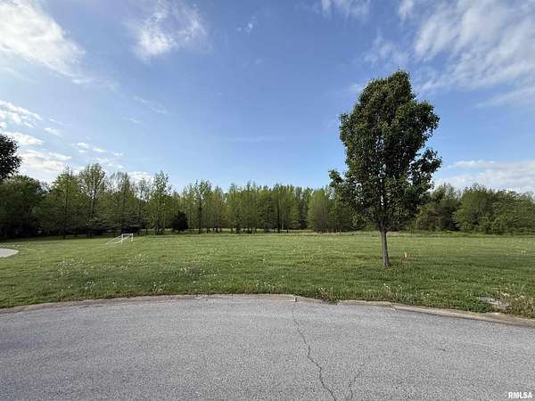 1.5 Acres of Residential Land for Sale in Marion, Illinois
