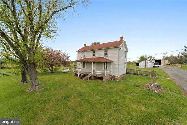 92.9 Acres of Land with Home for Sale in Leesburg, Virginia