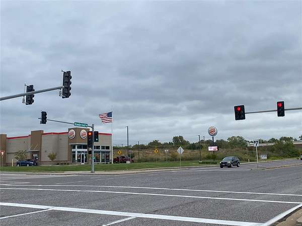 1 Acre of Commercial Land for Sale in Hazelwood, Missouri