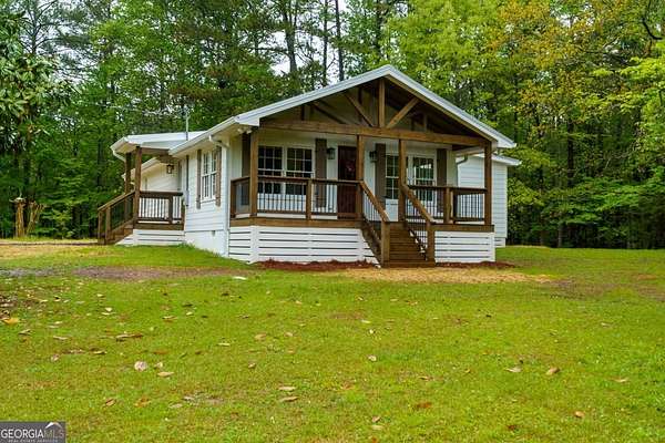 2.86 Acres of Residential Land with Home for Sale in Cartersville, Georgia
