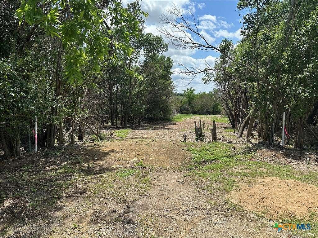 14 Acres of Land for Sale in Gatesville, Texas