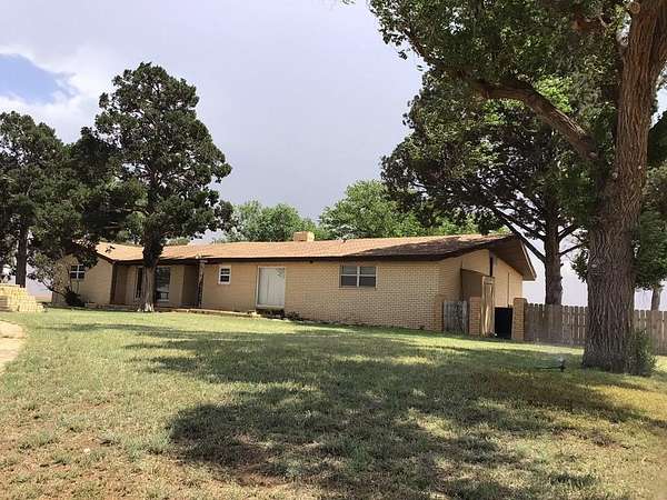 638 Acres of Agricultural Land for Sale in Plains, Texas