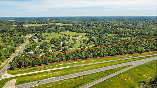 21.4 Acres of Land for Sale in Athens, Texas