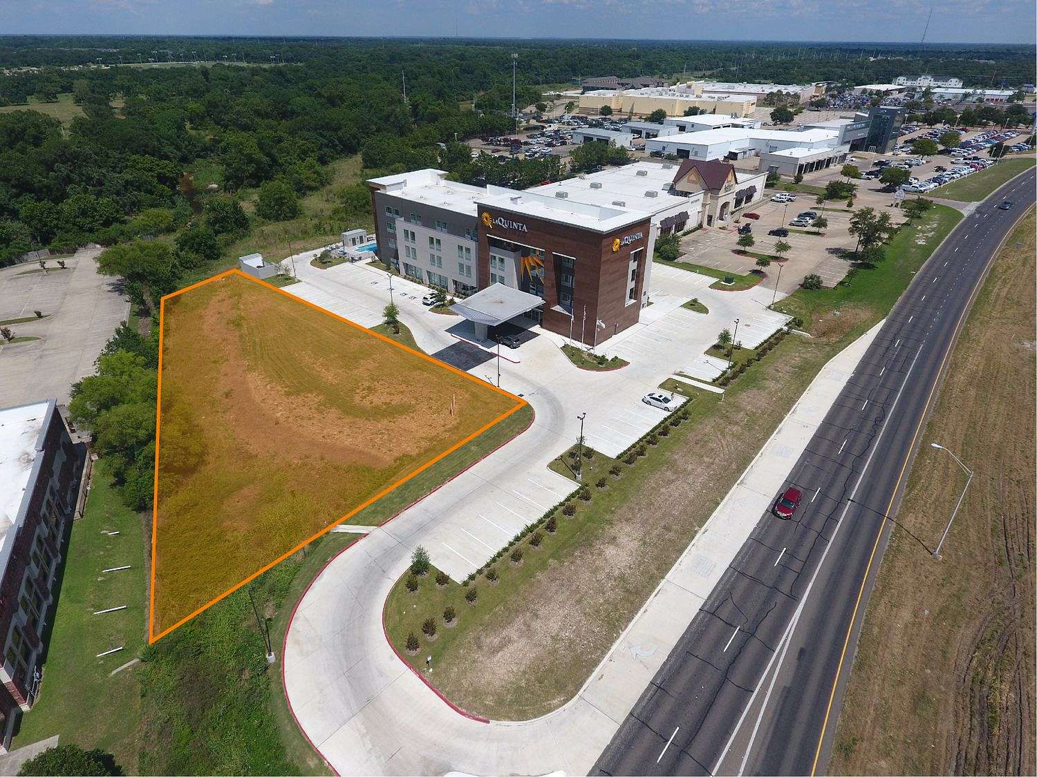 0.94 Acres of Mixed-Use Land for Sale in College Station, Texas