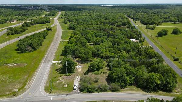 3.49 Acres of Commercial Land for Sale in Bryan, Texas