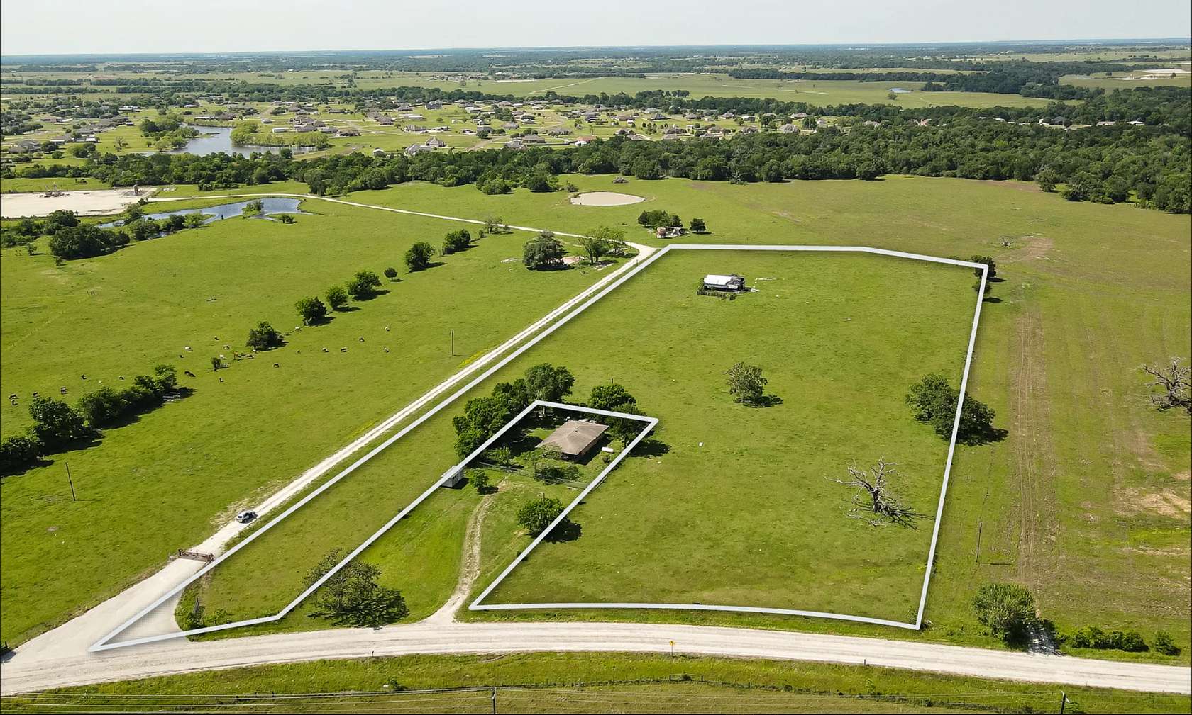 10 Acres of Land for Sale in Bryan, Texas