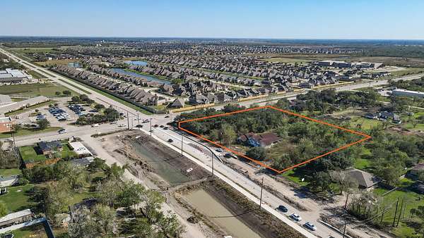 1.82 Acres of Commercial Land for Sale in Rosharon, Texas