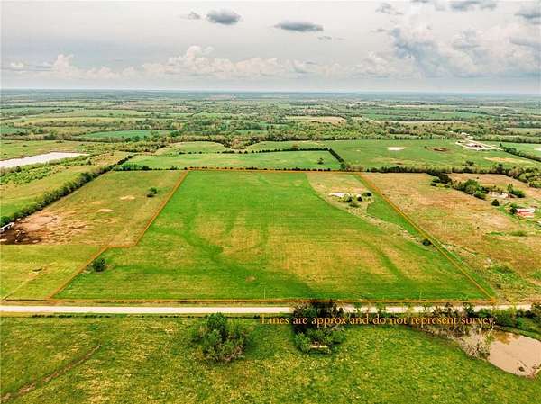 28 Acres of Agricultural Land for Sale in Fort Scott, Kansas