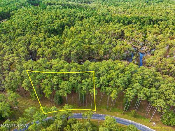 0.85 Acres of Residential Land for Sale in Oriental, North Carolina