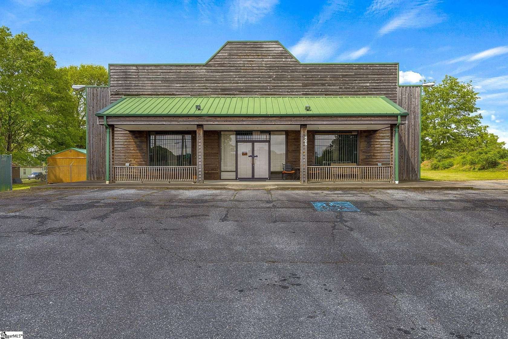 0.88 Acres of Commercial Land for Sale in Anderson, South Carolina