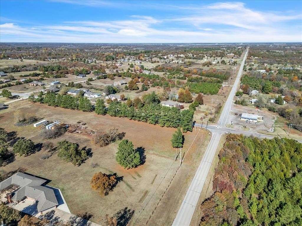 2.52 Acres of Mixed-Use Land for Sale in Harrah, Oklahoma