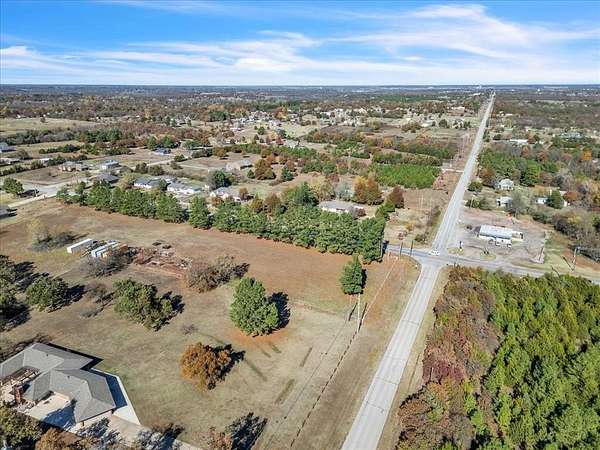 2.52 Acres of Mixed-Use Land for Sale in Harrah, Oklahoma