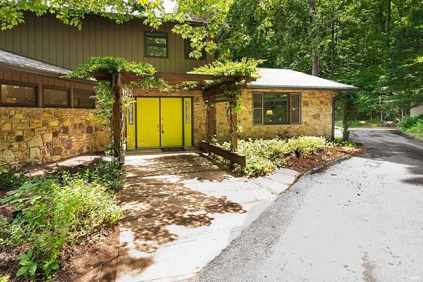 8.67 Acres of Residential Land with Home for Sale in Bloomington, Indiana