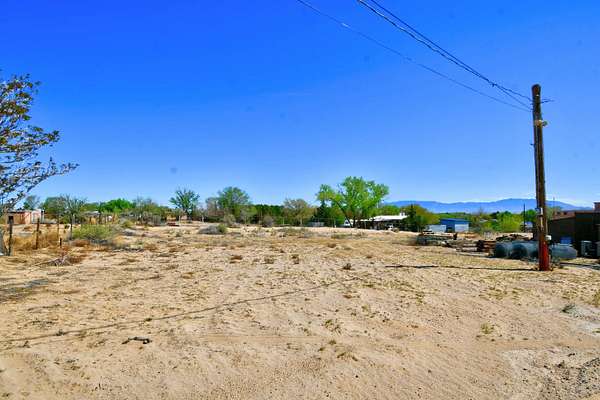 1.23 Acres of Land for Sale in Albuquerque, New Mexico