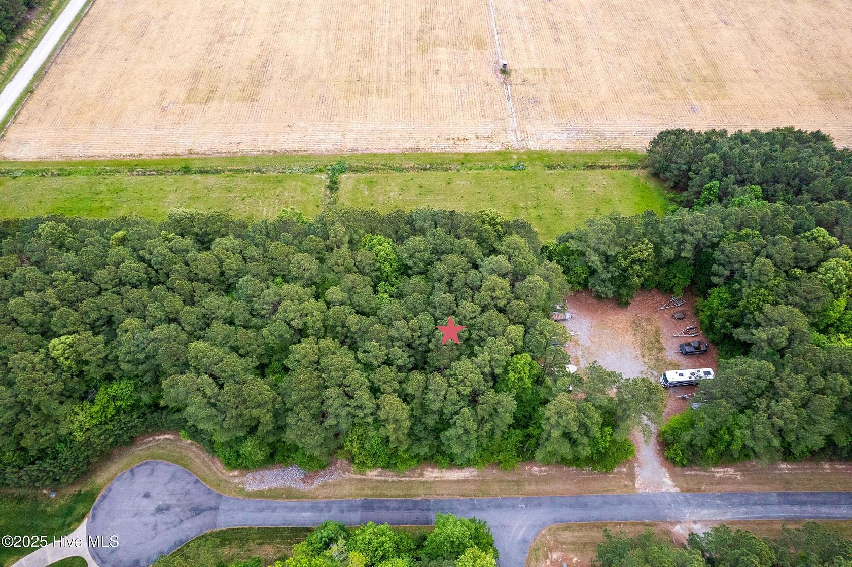 1 Acre of Residential Land for Sale in Hertford, North Carolina