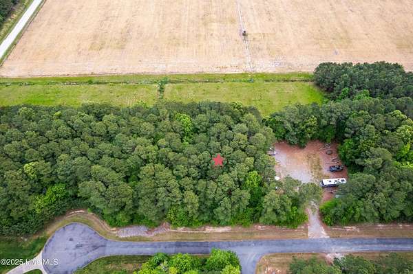 1 Acre of Residential Land for Sale in Hertford, North Carolina