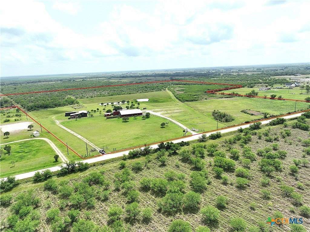 40 Acres of Improved Commercial Land for Sale in Inez, Texas