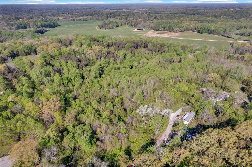 15 Acres of Land for Sale in Sparta, Tennessee