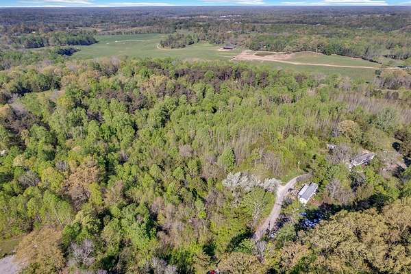 15 Acres of Land for Sale in Sparta, Tennessee