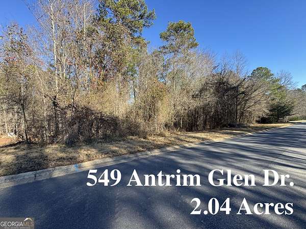 2 Acres of Residential Land for Sale in Hoschton, Georgia