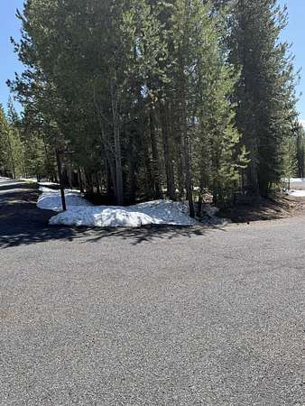 1 Acre of Residential Land for Sale in Crescent Lake, Oregon