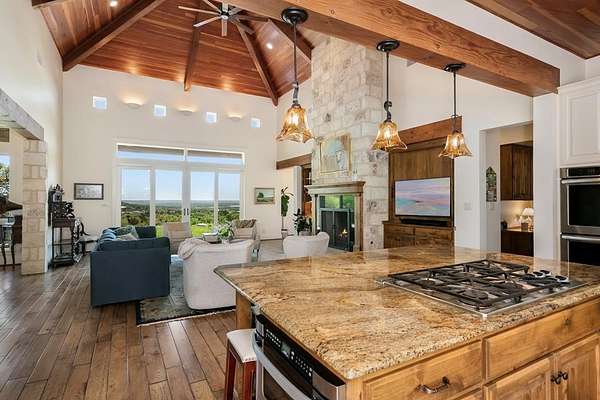 14.9 Acres of Land with Home for Sale in Fredericksburg, Texas