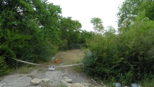 6 Acres of Residential Land for Sale in Dallas, Texas