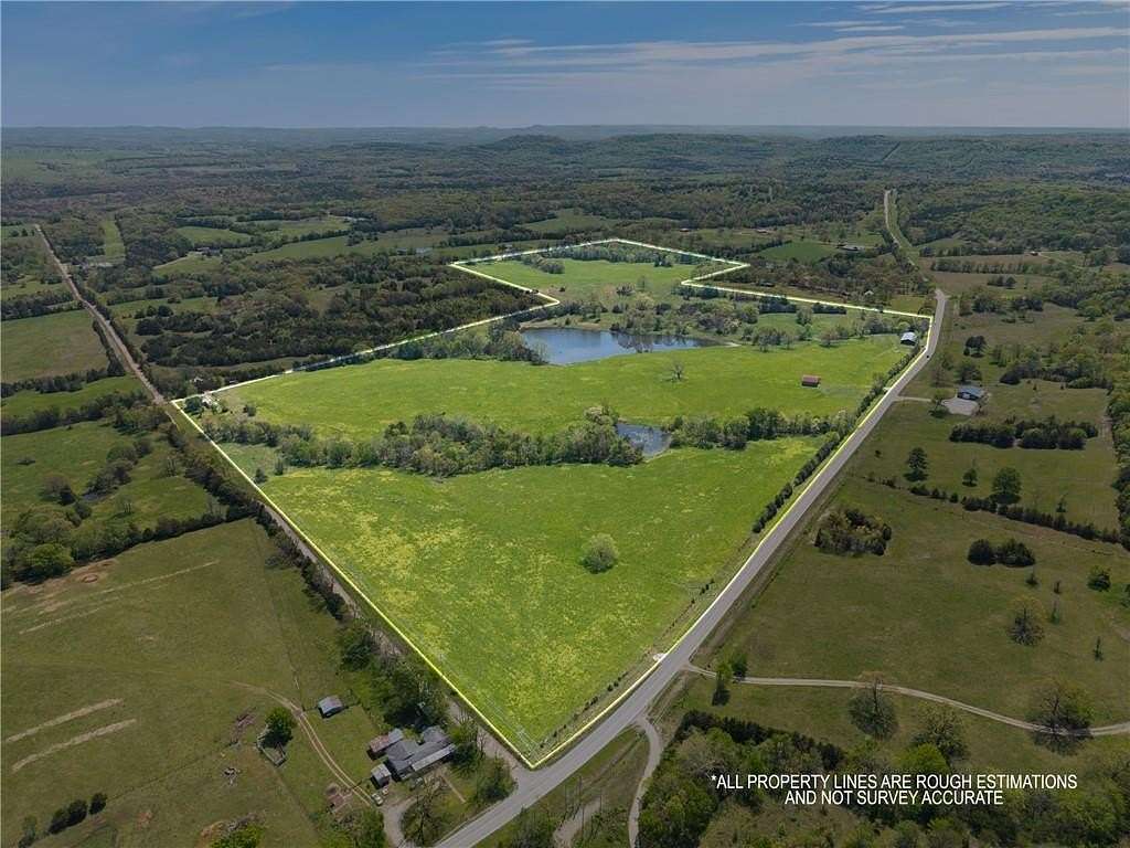 112 Acres of Land for Sale in Eureka Springs, Arkansas