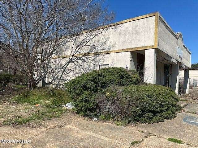 1.69 Acres of Improved Commercial Land for Sale in Jackson, Mississippi