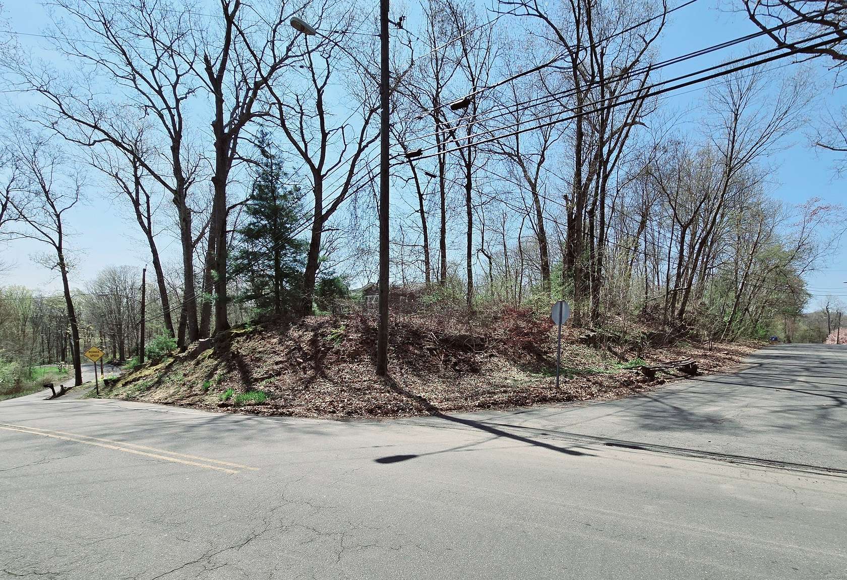 0.3 Acres of Residential Land for Sale in Hamden, Connecticut