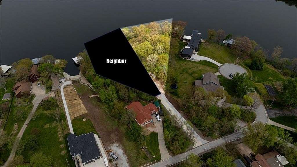 1 Acre of Residential Land for Sale in Lee's Summit, Missouri