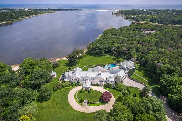 25 Acres of Land with Home for Sale in East Hampton, New York