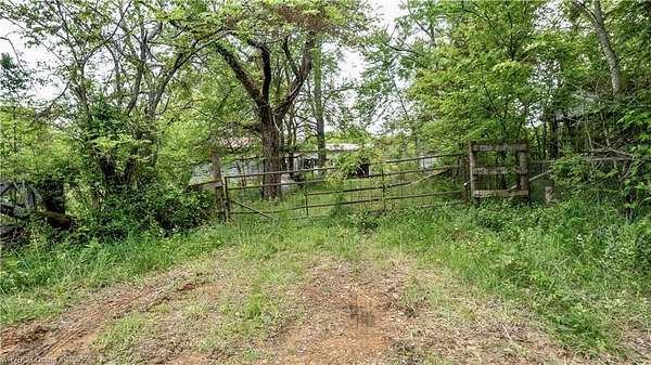 40 Acres of Land for Sale in Muldrow, Oklahoma
