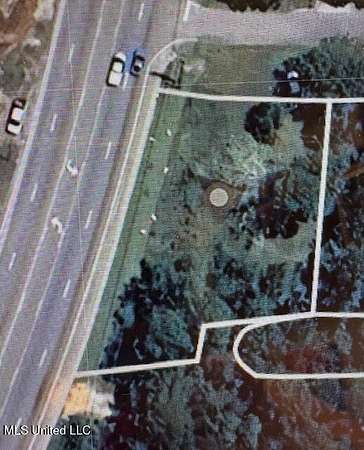 0.33 Acres of Commercial Land for Sale in Gautier, Mississippi