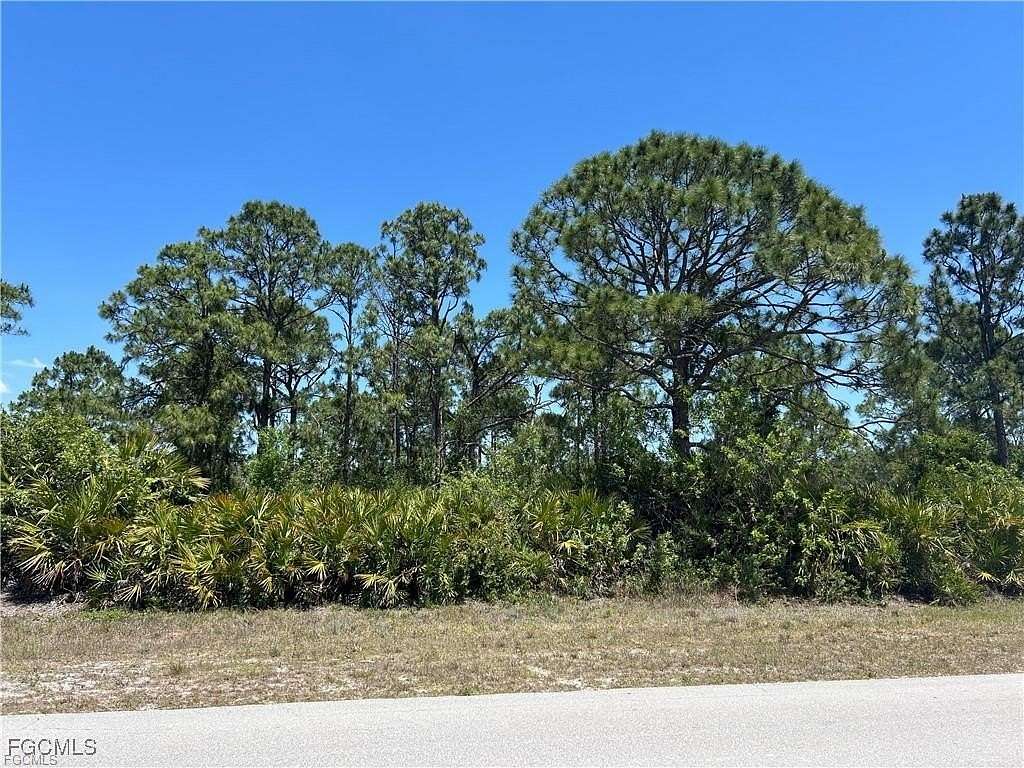 0.23 Acres of Residential Land for Sale in Lehigh Acres, Florida