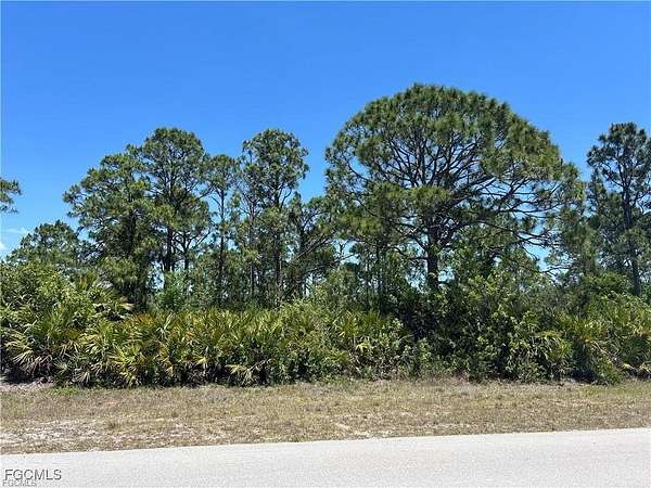 0.23 Acres of Residential Land for Sale in Lehigh Acres, Florida